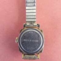 Стар дамски механичен часовник -Timex, снимка 7 - Антикварни и старинни предмети - 28647543