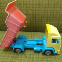 № 3871 стара пластмасова играчка - камион  - размер 26 / 10 / 13 см   - соц.период , снимка 3 - Други ценни предмети - 27706700