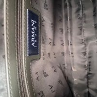 Намалена!Кожена Оригинална чанта Armani jeans Нова!, снимка 3 - Чанти - 39768677