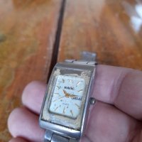 Стар часовник Rado, снимка 2 - Антикварни и старинни предмети - 38913485