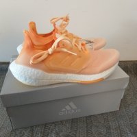 adidas UltraBoost 22 'Flash Orange - страхотни дамски маратонки НОВИ, снимка 4 - Маратонки - 43048903