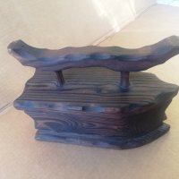Ръчно изработена дървена ютия , сувенир!, снимка 1 - Антикварни и старинни предмети - 38702152