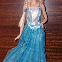 оригинална кукла Барби на мател Мили със синя рокля, снимка 4 - Кукли - 43550636