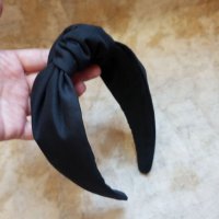 Черна диадема с възел Ръчна изработка Аксесоари за коса , снимка 4 - Аксесоари за коса - 36831558