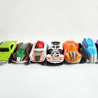 HotWheels колички, снимка 2 - Коли, камиони, мотори, писти - 44113136