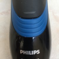 Електрическа самобръсначка Philips, снимка 9 - Тримери - 26291803