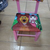 Рисувани дървени детски столчета, снимка 2 - Столове - 36334894