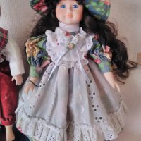 Порцеланови кукли,стара Австрийска ръчна изработка-рисувани., снимка 9 - Колекции - 43504820