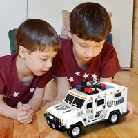 Автоматична детска касичка(кола за пари)сеиф с пръстов отпечатък, снимка 7 - Коли, камиони, мотори, писти - 40045746