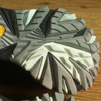 MERRELL GORE-TEX Shoes размер EUR 38 / UK 5 обувки водонепромукаеми - 666, снимка 13 - Дамски боти - 43415925