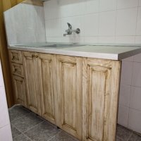 Кухня от чам с патина по поръчка, снимка 4 - Кухни - 38244993