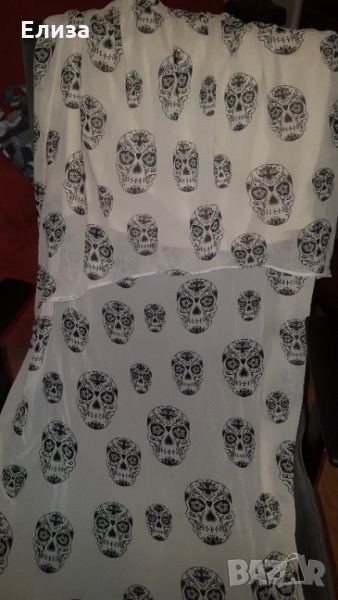 Асиметрична пола с десен на черепи и тюл H&M, снимка 1