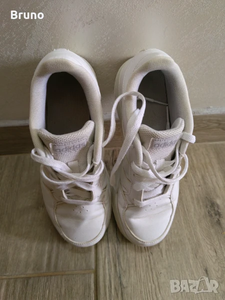 Дамски кецове Adidas , снимка 1