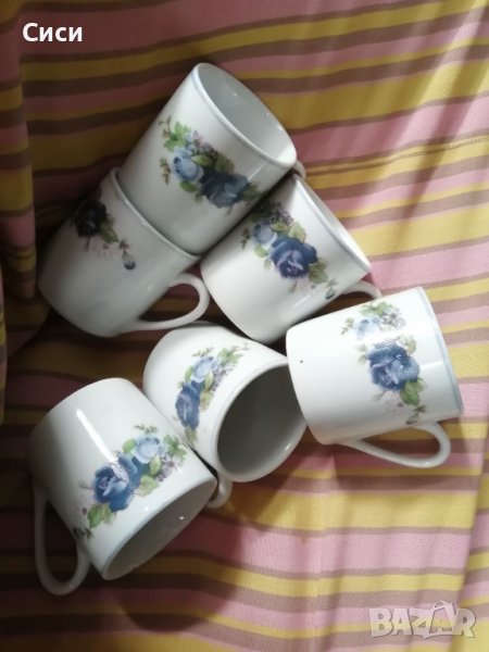 Малки чашки порцеланови , снимка 1