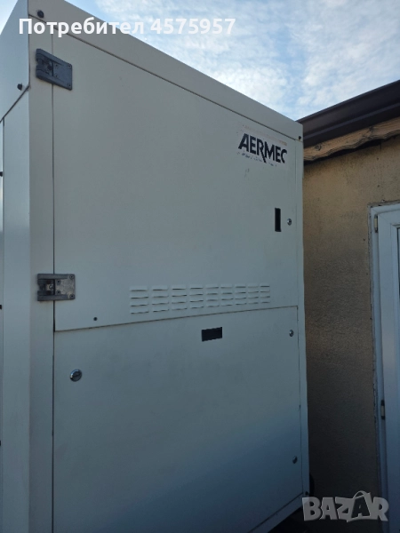 Термопомпа AERMEC 100 KW, снимка 1