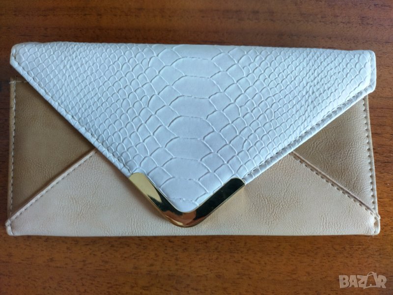 Дамско бежово портмоне , снимка 1