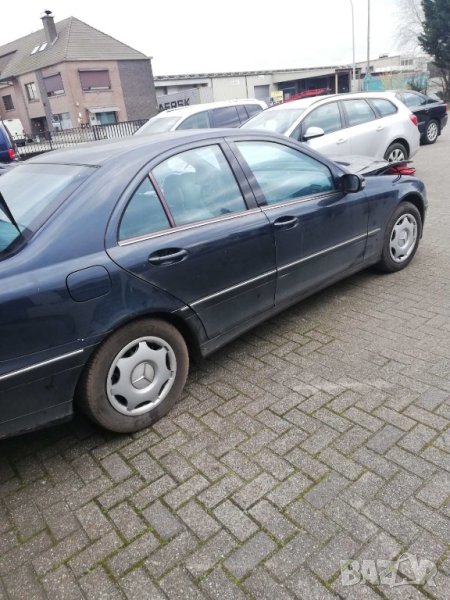 Мерцедес ц 220 дизел НА ЧАСТИ ц класа фейслифт авангард 646 двигател 2.2 дизел, снимка 1