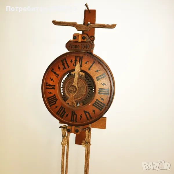 Стенен часовник дървен Anno 1640 работещ, снимка 1