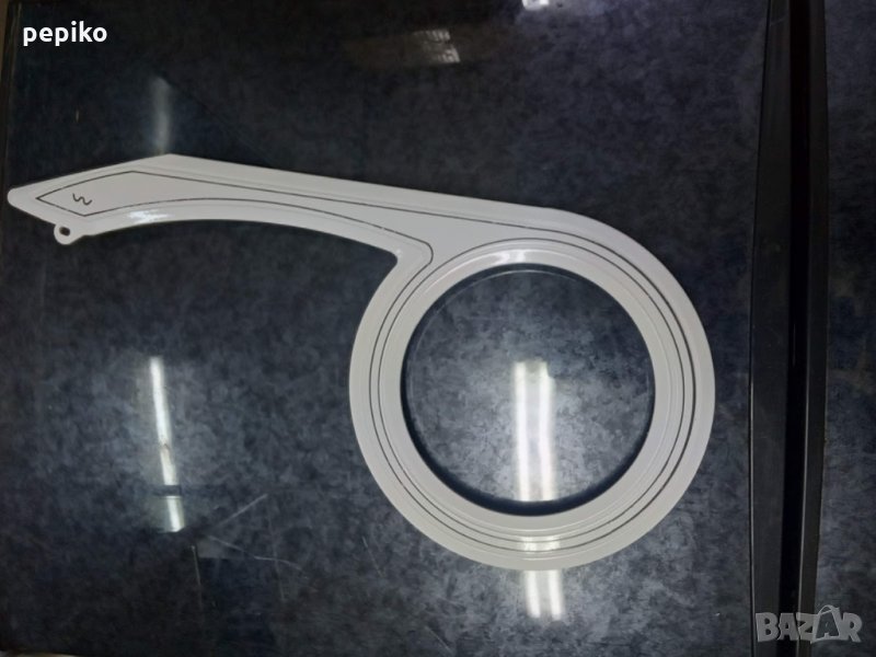 Продавам колела внос от Германия пластмасов предпазител за веригата на велосипед, снимка 1