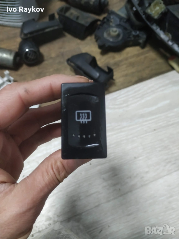 Бутон подгрев задно стъкло Volkswagen Passat , 3B0959621C, снимка 1