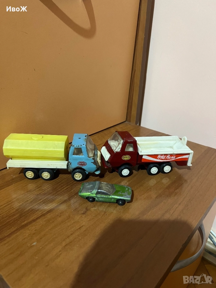 Лот стари играчки, снимка 1