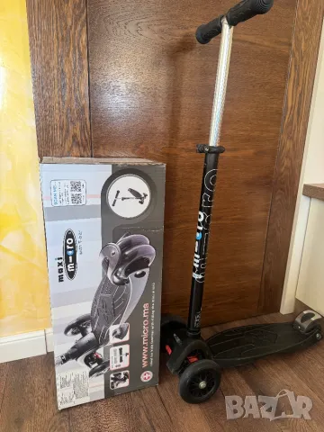 Тротинетка Micro Maxi, Нова, снимка 6 - Детски велосипеди, триколки и коли - 49564820