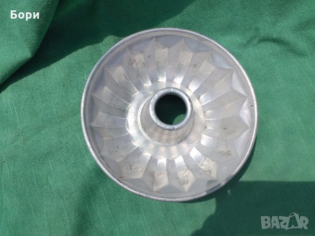 Стара алуминиева форма за кекс БДС, снимка 2 - Съдове за готвене - 33071948