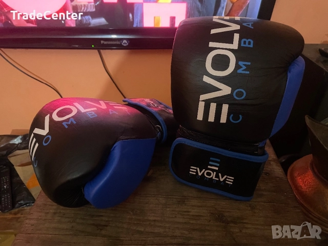 Боксови ръкавици