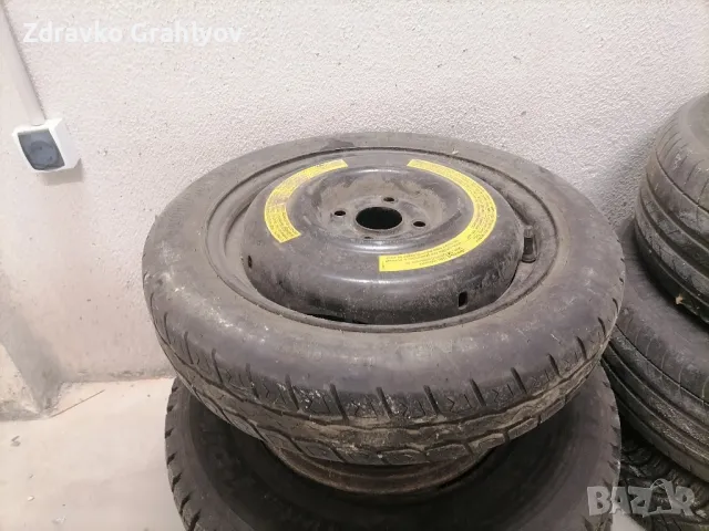 Продавам гума с джанта тип"патерица" , снимка 2 - Гуми и джанти - 48759055