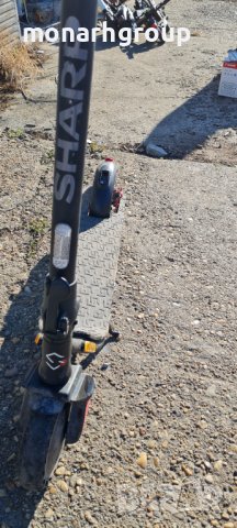 Тротинетка Sharp EM-KS1AEU-B, 350 W, снимка 4 - Други спортове - 39481899