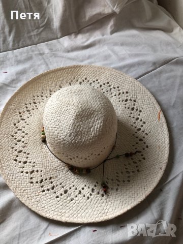 Плажна шапка