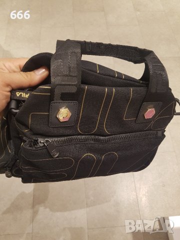 чанта , снимка 2 - Чанти - 43423070