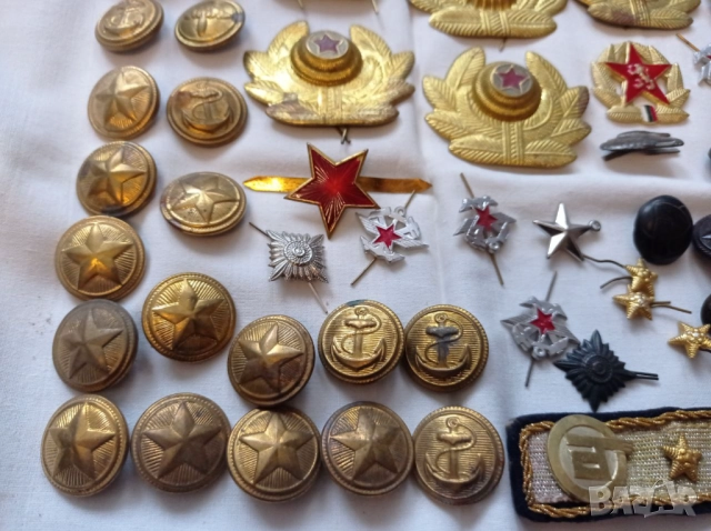 Военни предмети - кокарди, вензели и други , снимка 2 - Антикварни и старинни предмети - 52291058