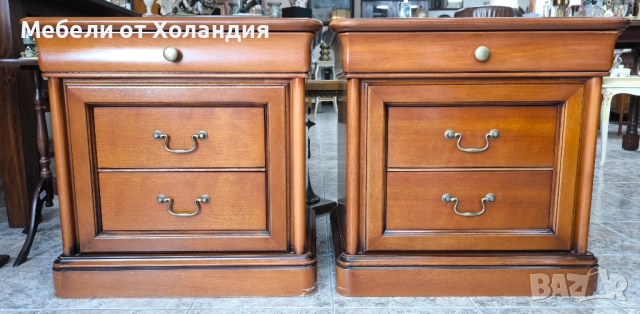 италиански нощни шкафчета, снимка 2 - Шкафове - 52525140