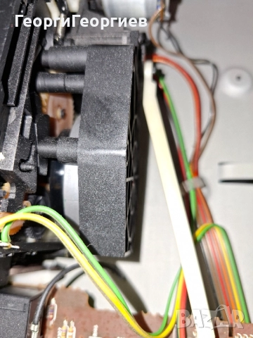 GRUNDIG R 400 GRUNDIG CF 400, снимка 9 - Ресийвъри, усилватели, смесителни пултове - 52100323