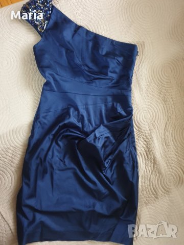Дизайнерска рокля Jane Norman с голо рамо, снимка 1 - Рокли - 27032029