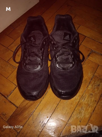 Адидас оригинални детски маратонки , снимка 2 - Детски маратонки - 51023401