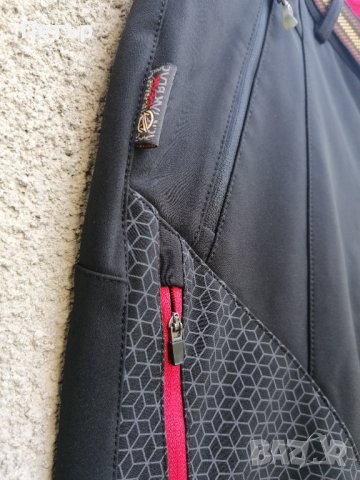 Продавам нов красив дамски черен зимен софт шел панталон влагоустойчив и ветроустойчив Black Yak , снимка 4 - Панталони - 42990113