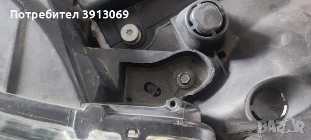 Продавам оригинален десен фар за Ситроен С4 фейслифт 2016г , снимка 3 - Аксесоари и консумативи - 53150634