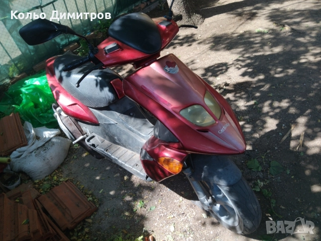 Скутер бенели 100 Кубика , снимка 2 - Мотоциклети и мототехника - 52012097