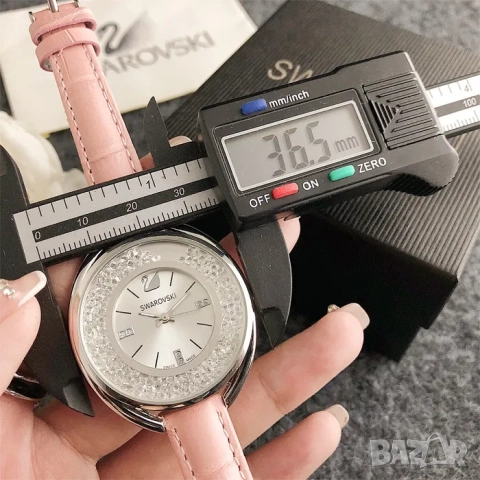 Дамски ръчен часовник Swarovski с кожена верижка и кристали , снимка 5 - Дамски - 52220804