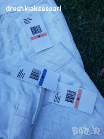 Къси дънки Jessica Simpson , снимка 2 - Дънки - 51497299