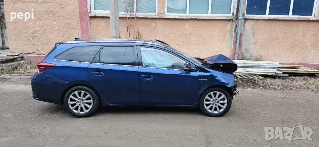 Toyota Auris на Части, снимка 3 - Автомобили и джипове - 48821978