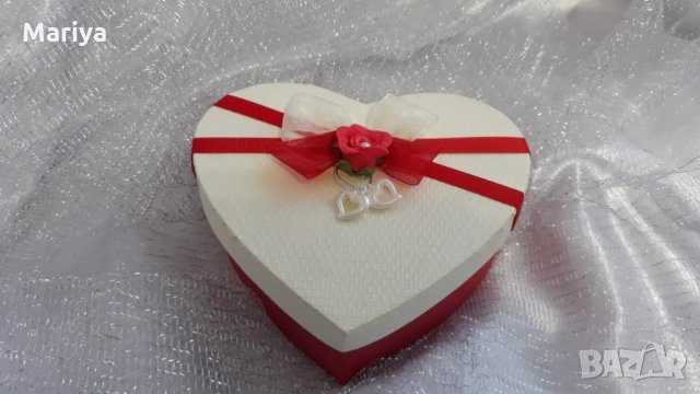 Кутийка с късметчета за Свети Валентин, снимка 8 - Сватбени аксесоари - 27892100