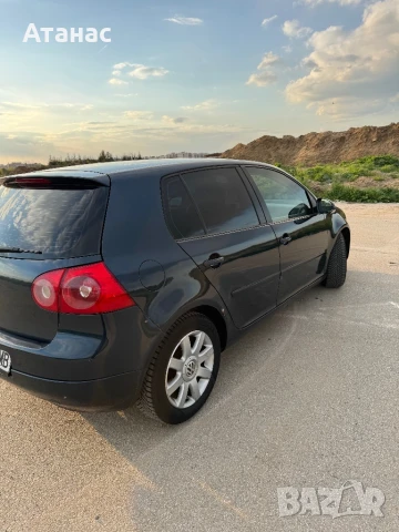 Vw Golf 5, снимка 3 - Автомобили и джипове - 50600441