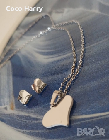 Комплект колие и обеци, снимка 2 - Бижутерийни комплекти - 53207415