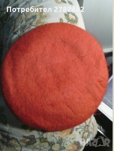 Дамска барета пролетно - есенна