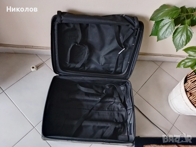 Куфар 2бр усилени колелца "AUSTRIAN AIRLINES" "50/35/25см" "20лв"!+Доставка!, снимка 10 - Куфари - 51917720