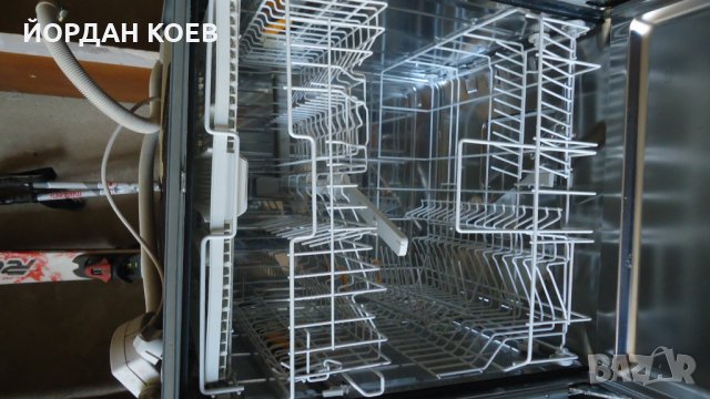 Миялна МИЕЛЕ G1042 SCU, снимка 5 - Съдомиялни - 34642416