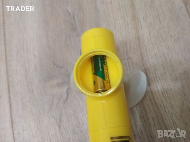 Колекция Диспенсер за M & M's бонбони вентилатор играчка, снимка 7 - Коли, камиони, мотори, писти - 36523149